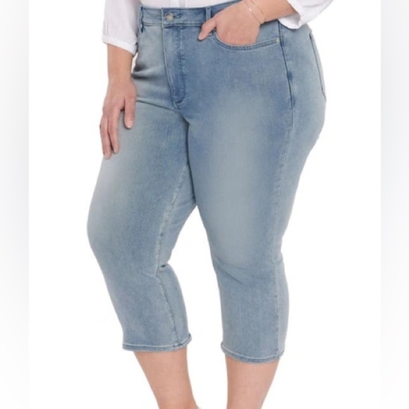 NYDJ Not Your Daughter's Thighshaper Straight Crop High Rise Jeans - Picture 1 of 9